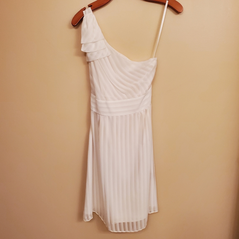 GIANNI BINI white one shoulder dress SIZE 2